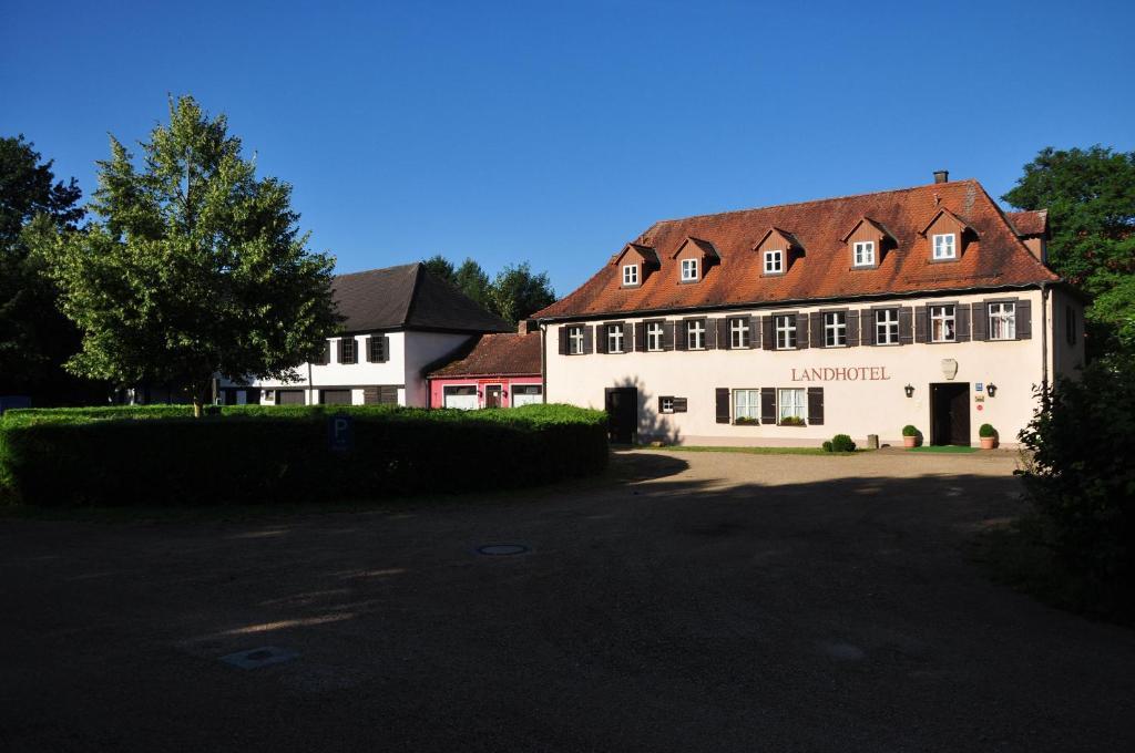 Landhotel Schloss Buttenheim ภายนอก รูปภาพ